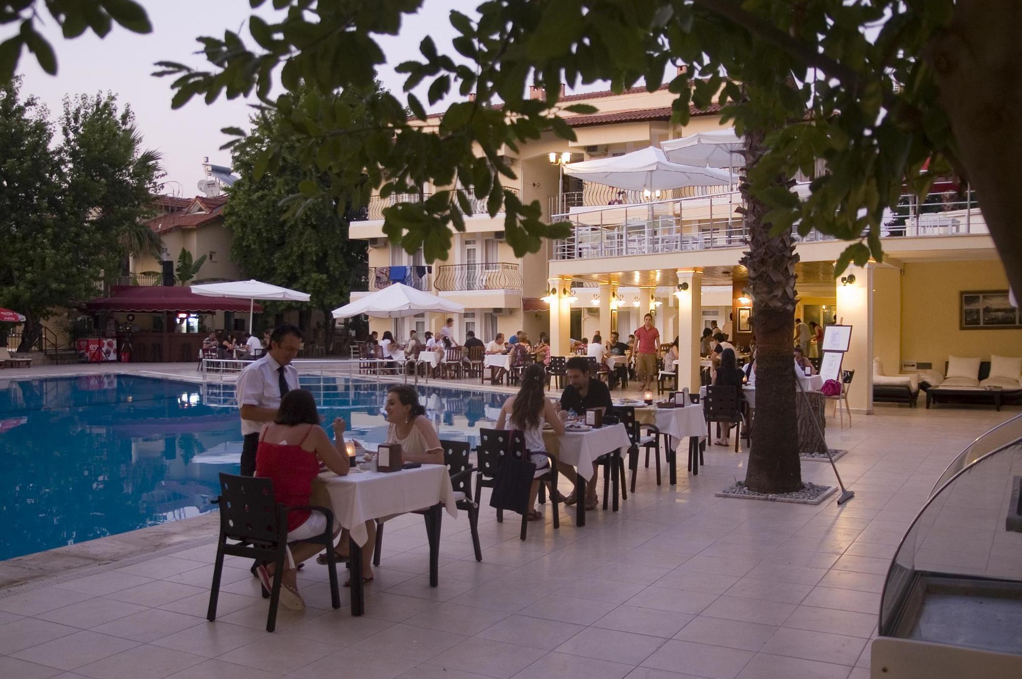 Sevi Classic Hotel Фетхие Экстерьер фото