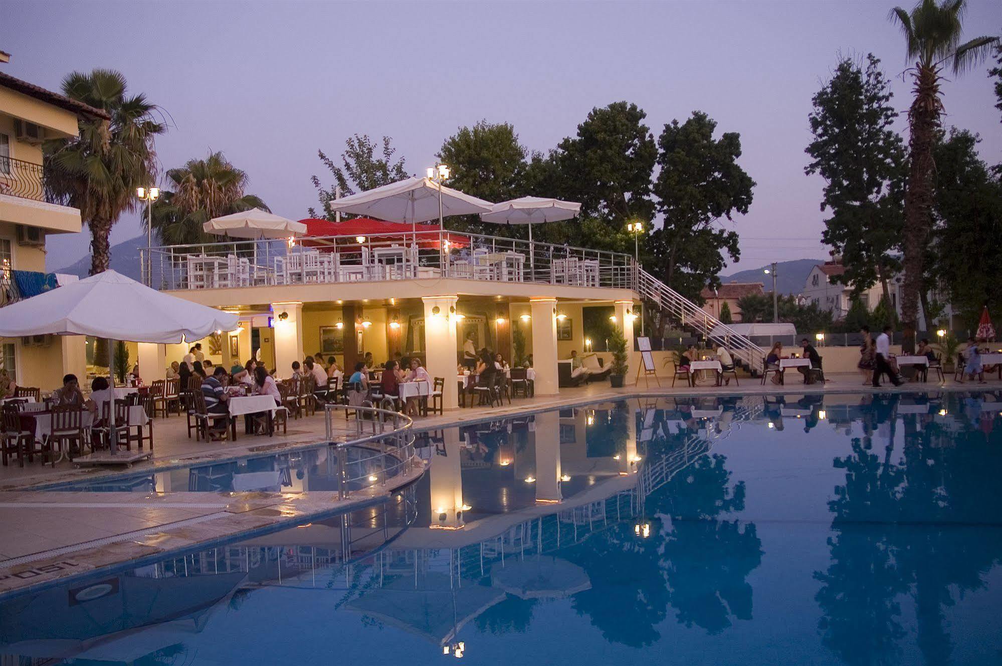 Sevi Classic Hotel Фетхие Экстерьер фото